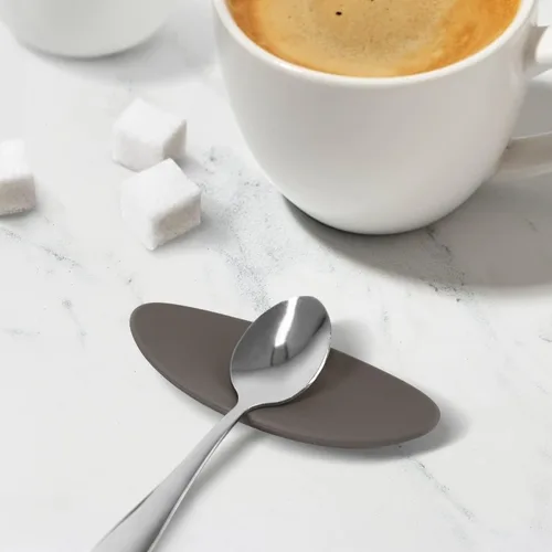 Vista 2 de Carrotez Soporte para cuchara de café de silicona, 2 piezas (0.2 x 1.6 x 3.74 pulgadas), soporte para cuchara flexible en forma de almendra