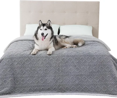 Vista 19 de Bedsure - Mantas impermeables para perros medianos - Manta para mascotas para protector de sofá lavable, manta de felpa jacquard coral premium
