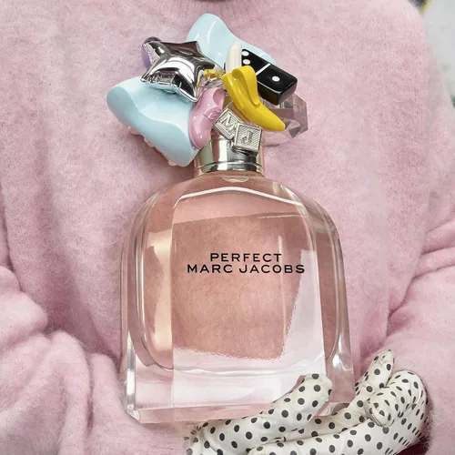 Vista 8 de Marc Jacobs Perfect Eau de Parfum – Perfume Floral Mujer – Con Notas de Ruibarbo, Narciso