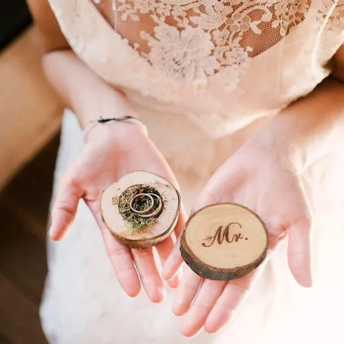 Vista 6 de AUNMAS Caja de recuerdos de boda, baúl de almacenamiento de memoria de madera para joyas, anillos, regalo rústico grabado para aniversario