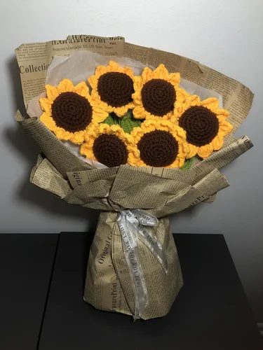 Vista 9 de COMPSTUDIO Regalos de rosas de San Valentín para ella, ramo de flores de ganchillo de rosas, decoración del hogar, para mamá, esposa, novia, Clavel