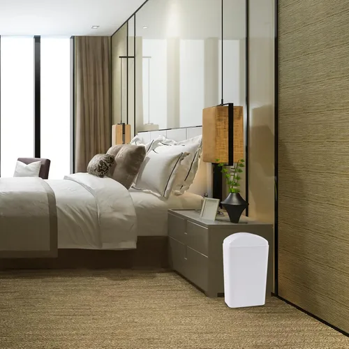 Vista 6 de 1 cubo de basura de plástico con tapa oscilante, color blanco