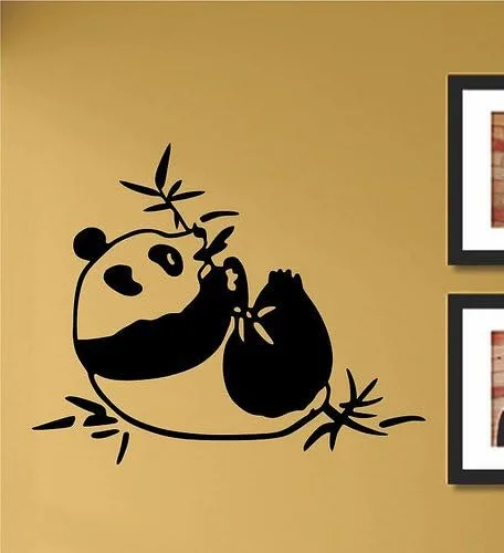 Panda comiendo hojas de bambú vinilo calcomanía de pared