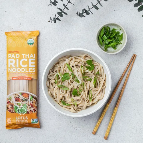 Vista 9 de Lotus Foods Gourmet - Fideos tailandeses con almohadilla de arroz integral, 8