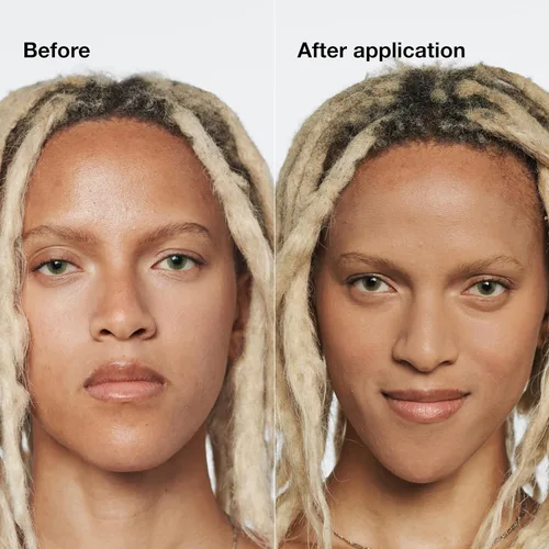 Vista 4 de Clinique Beyond Perfecting Lightweight Liquid Foundation + Concealer For Dry Combination to Oily Skin Types Full Coverage + Natural Matte Finish