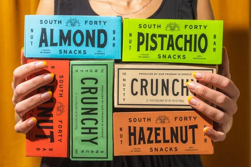 Vista 5 de South 40 Snacks Barra de nueces mixtas, solo 7 ingredientes, toque de miel (barra de 40g, paquete de 12)