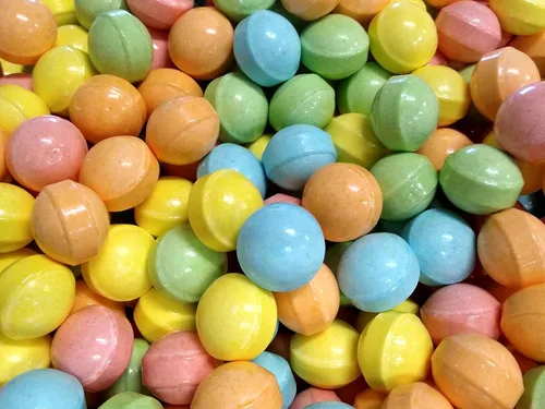 Vista 6 de Bleeps - 2 libras de caramelo a granel de sabor agrio con recubrimiento de frambuesa azul, cereza, sandía, naranja, piña