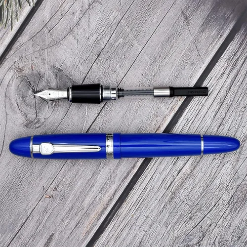Vista 5 de Jinhao 159 - Pluma estilográfica pesada grande, 3 piezas en 3 colores (rojo, blanco, azul)