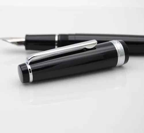 Vista 8 de JINHAO 82 - Pluma estilográfica con clip plateado (punta F 0.020 in, negro)