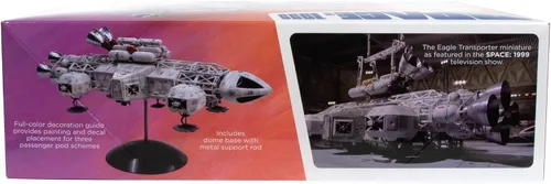 Vista 2 de MPC Espacio de 14 pulgadas: Eagle 4 1999 con kit de modelo a escala 1:72 con cápsula de laboratorio y refuerzo de columna vertebral