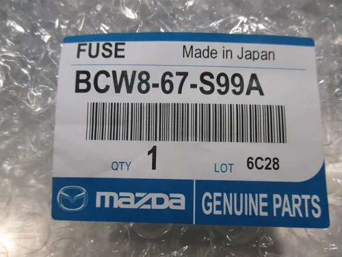 Vista 5 de Mazda 3 2010-2013 2.3L & 2.5L Nuevos portafusibles OEM BCW8-67-S99A
