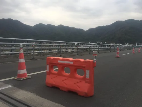 Vista 7 de Luz solar estroboscópica de advertencia de 360 grados, súper brillante, impermeable, IP48, para construcción, muelle de tráfico, inalámbrico