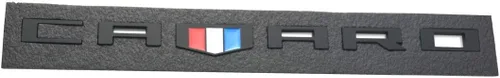 Vista 3 de Aimoll Insignias de emblema de Camaro 3D de repuesto para Silverado Camaro RS Chevy Redline Style (1 unidad, negro)