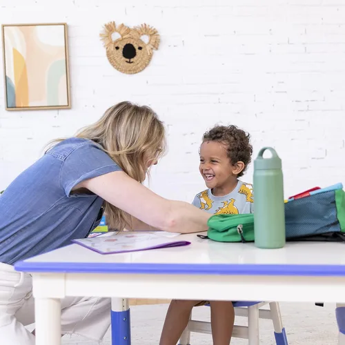 Vista 9 de ECR4Kids Mesa de actividades rectangular de borrado en seco con 2 sillas, ajustable, muebles para niños, color azul