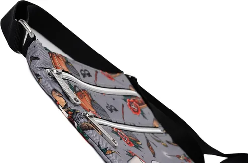 Vista 6 de Loungefly Harry Potter Passport Crossbody Bolsa de viaje AOP Reliquias Tatuaje Print, Multicolor