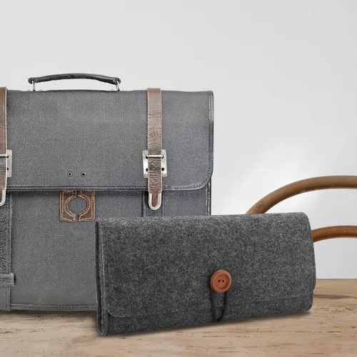 Vista 7 de ProCase Funda de transporte para Nintendo Switch modelo OLED y Nintendo Switch bolsa de viaje portátil ultra delgada de fieltro para Nintendo Switch