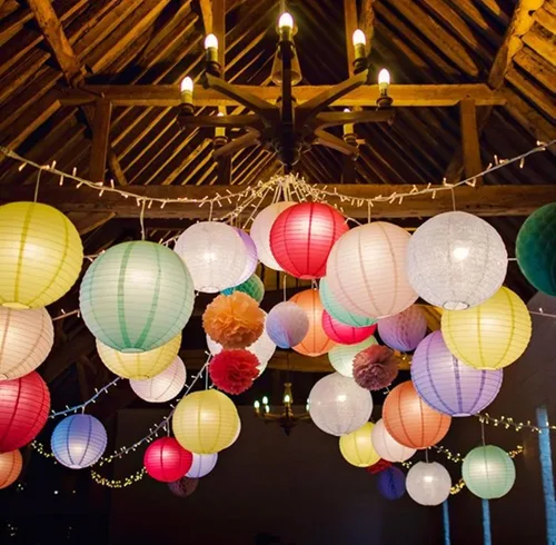 Vista 5 de Faroles de papel colgantes redondos de papel para bodas, decoraciones de fiesta de cumpleaños (negro, 4 pulgadas (3.9 in) - 5 piezas)