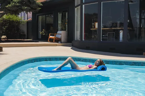 Vista 7 de Cococabana Flotador de espuma de vinilo de 74 pulgadas para piscinas y lagos Azul Pacífico