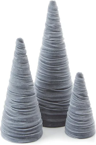 Vista 19 de Your Heart's Content Juego de 3 árboles de terciopelo negro, decoración de mantel hecho a mano, mesa de árbol de Navidad, centro de mesa