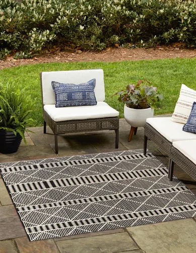 Vista 10 de Unique Loom Outdoor Trellis Collection - Alfombra de área - Dalyan (2 x 3 pies, rectangular, negro/natural)