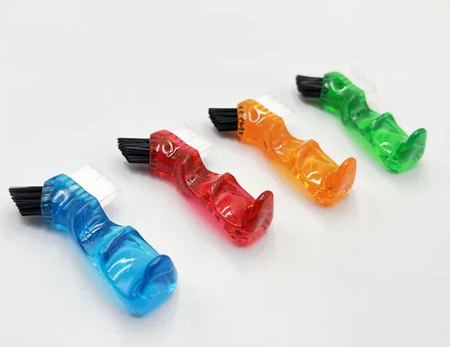 Vista 5 de Juego de 4 mini cepillos de limpieza de dentaduras postizas con cerdas multicapas, cepillo portátil de doble cara para limpieza de dientes postizos