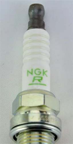 Vista 7 de NGK 6953 Bujía BKR5E-11 - Paquete de 4