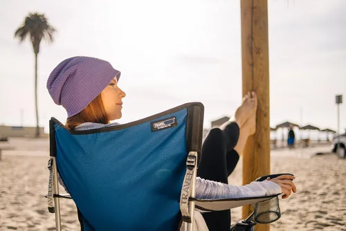 Vista 4 de Travel Chair Easy Rider - Silla plegable portátil para acampar con brazos acolchados
