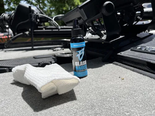 Vista 4 de Boat Bling Tratamiento y limpiador de vidrio para salsa de vidrio, 4oz