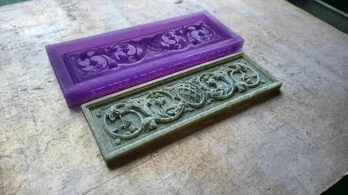 Vista 5 de Ornamental filigree rectangle #2 Silicone candybar chocolate mold, resin, fondant, wax and more. (random color) (X-Large)