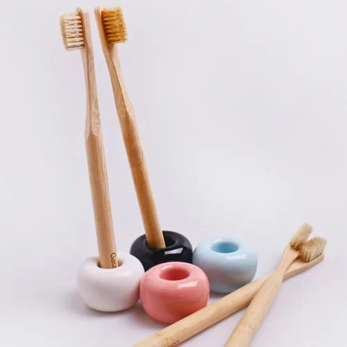 Vista 3 de Gaia Guy Cepillo de dientes de bambú de cerdas naturales (sin nailon, solo pelo de jabalí), cepillos de dientes de bambú y cerdas de jabalí