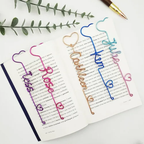 Vista 14 de Generic Marcapáginas de alambre de aluminio personalizado, un marcador de nombre elegante, una forma única para los amantes de los libros (opcional)