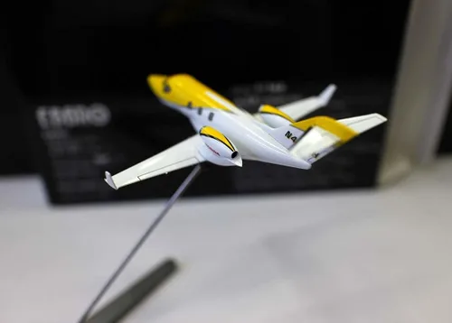 Vista 5 de Ebbro para Hondajet Private Business Jet Yellow 1/144 fundido a presión Avión Modelo Avión