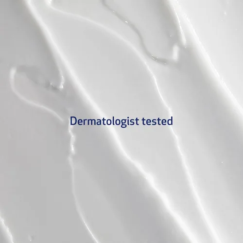 Vista 4 de Obagi Nu-Derm Clear Fx - Crema iluminadora de la piel y de noche con arbutina, vitamina C y ácido láctico