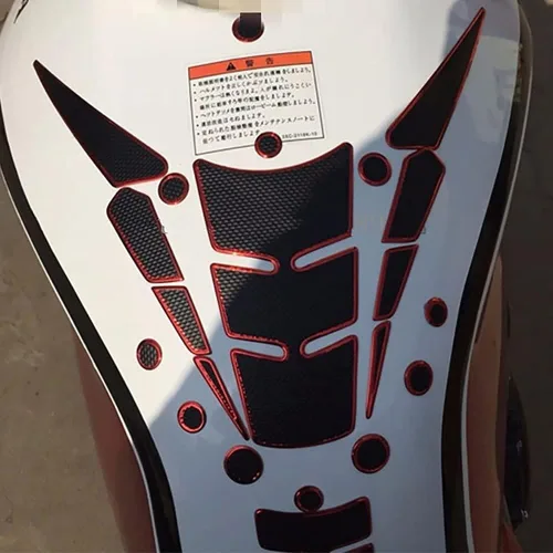 Vista 4 de 1 juego de calcomanías universales 3D negras para tanque de gasolina para motocicleta, protector de tanque de combustible, autoadhesiva e impermeable