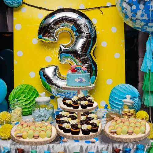 Vista 5 de Soporte para cupcakes de 3 niveles, bandeja escalonada de madera, soporte rústico para cupcakes para fiesta/boda/cumpleaños/baby