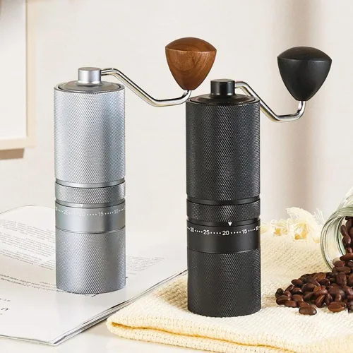 Vista 6 de Molinillo de café portátil manual con rebaba cónica de 7 estrellas, ajuste externo de 60 clics, molinillo de café de metal completo para molinillo