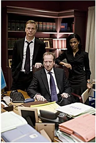 Law & Order UK James Steel and Alesha Phillips with arms on seat of George Castle 8 x 10 Inch Photo