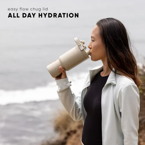 Vista 5 de Simple Modern Trek Pivot Vaso con pajita abatible de 30 oz con asa Botella de agua y protector Tapas intercambiables de pajita y para beber