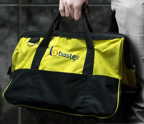 Vista 5 de Bastex Bolsa de herramientas multiusos con correa ajustable para el hombro. Apertura de boca de 15 pulgadas de ancho con 14 bolsillos separados.