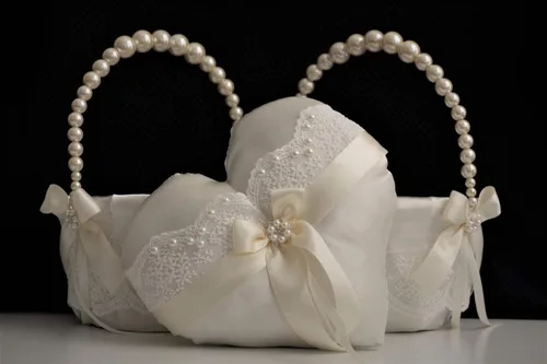 Vista 7 de Juego de almohada de portador de anillos de marfil y cesta de niña de flores, almohada de anillo de corazón, cesta de boda de encaje, cesta de mango