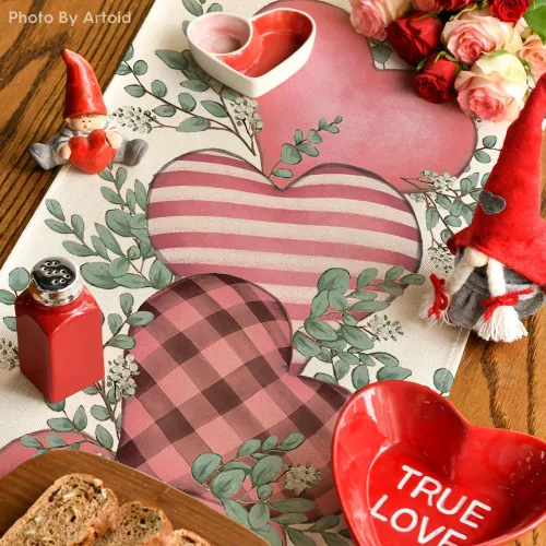Vista 2 de Artoid Mode Camino de mesa de San Valentín con corazones de eucalipto rosa, decoración de mesa de comedor para decoración de fiesta del hogar, 13 x