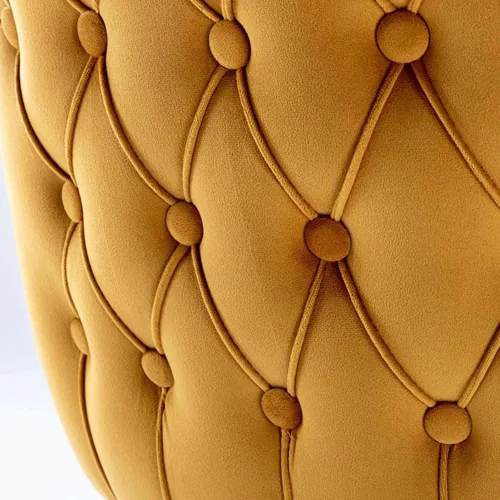 Vista 25 de Silla de comedor tapizada de terciopelo con respaldo de ala y patas de madera marrón, decoración de remaches, silla auxiliar moderna de mediados