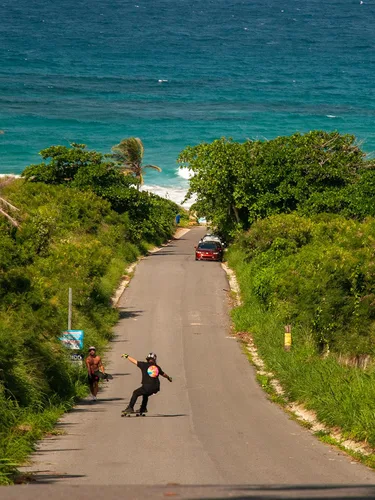 Vista 6 de Moonshine Manufacturing Monopatín Longboard, Crucero de estilo libre, construcción impermeable y de madera, monopatín de crucero y tablas