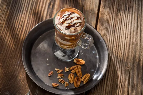 Vista 4 de Upouria - Jarabe de café de caramelo sabor 100 vegano sin gluten Kosher botella de 254fl oz paquete de 1 con bomba