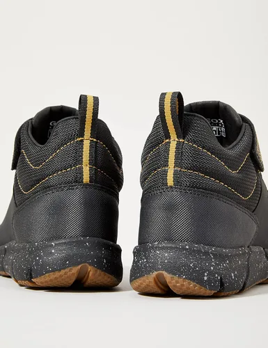 Vista 6 de Geox Botas Chukka para niño, Marrón, 10.5 Little Kid