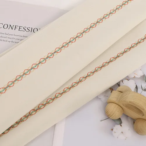 Vista 3 de Camino de cama de 82.7 x 19.7 in, tamaño Queen y matrimonial, color beige, para dormitorio, hotel, sala de bodas