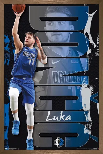 Vista 14 de Trends International NBA Dallas Mavericks - Póster de pared de Luka Doncic 19, 14.725 x 22.375 pulgadas, versión enmarcada de madera de granero
