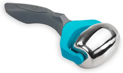 Gaiam Rodillo de masaje para terapia de frío - Rodillo de bola de masaje de fácil deslizamiento con mango de agarre seguro - Herramienta de masaje