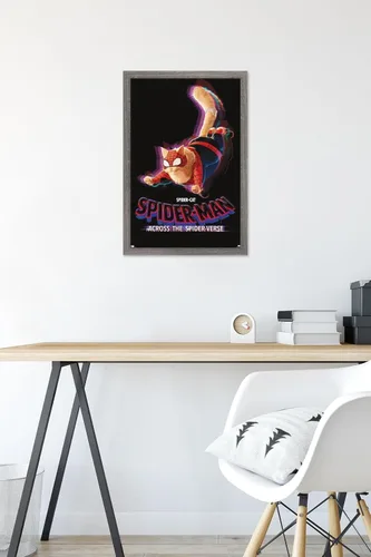 Vista 6 de Marvel Spider-Man: Across The Spider-Verse - Póster de pared de una hoja de Spider-Cat, 22.4 pulgadas de largo x 14.7 pulgadas de ancho, versión