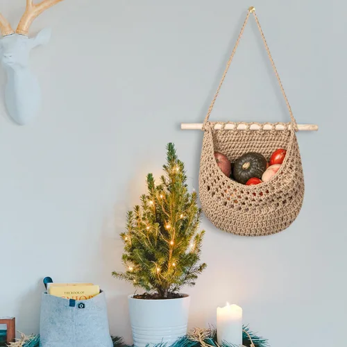 Vista 6 de Cesta colgante de frutas hecha a mano con cuerda de algodón bohemio para colgar en la pared, cesta tejida para almacenamiento sobre la puerta